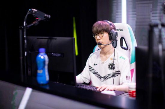 逆水寒与永劫无间人物建模深度对比分析